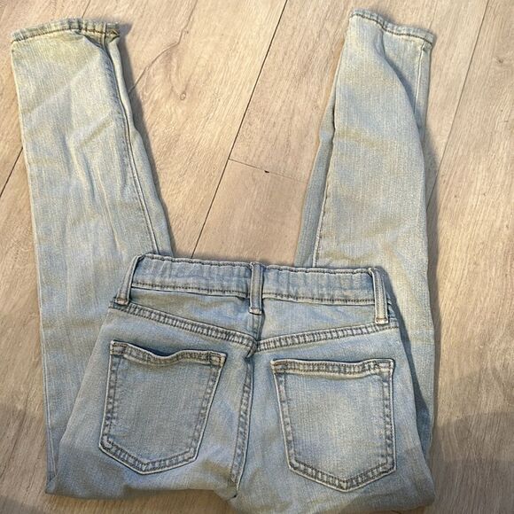Old Navy skinny built-in flex size 8 - Picture 4 of 4